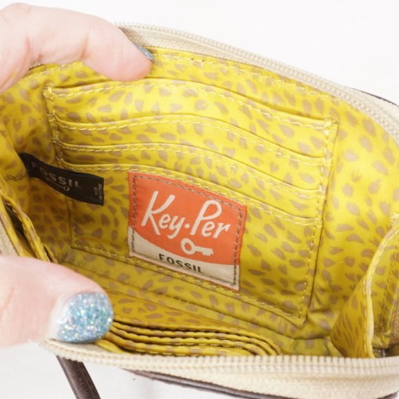 Fossil Bohemian Patterned Wristlet Wallet - Picture 5 of 6